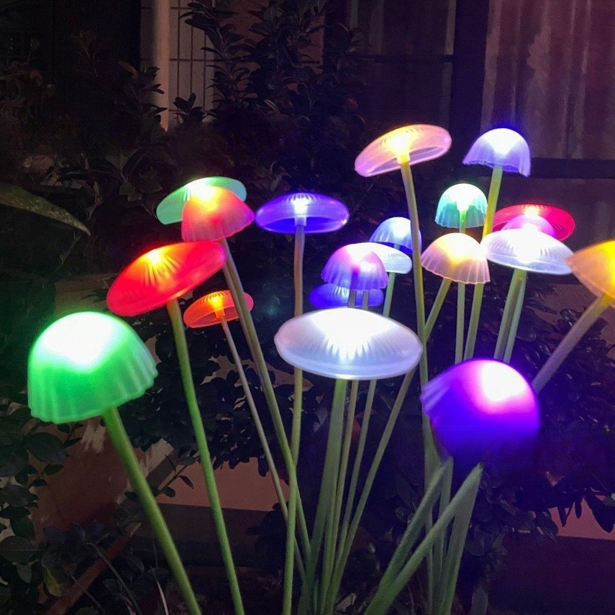 Solar jellyfish mushroom stake - Outdoor Lighting Jellyfish avis et prix