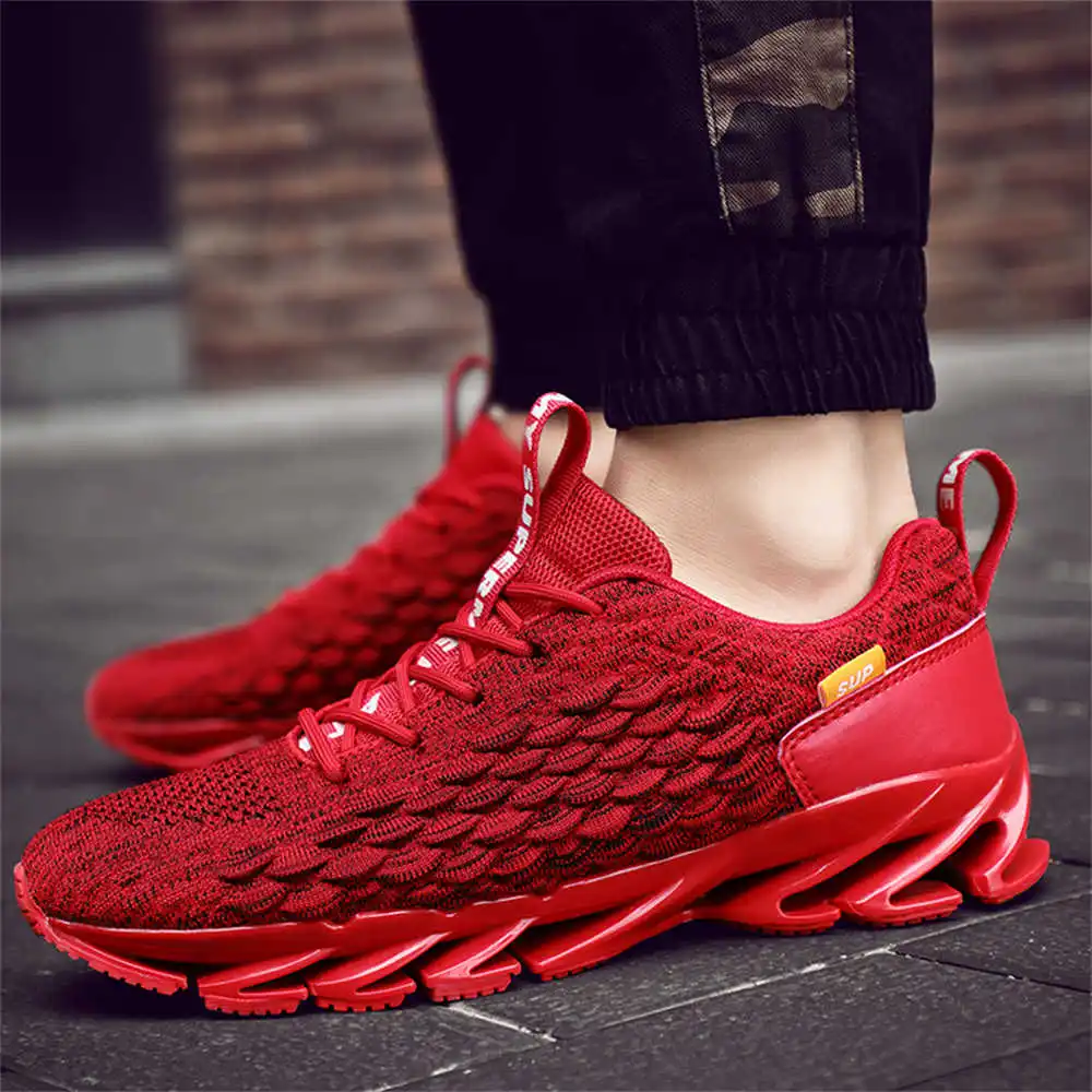 size 44 size 39 walking shoes  - Outdoor Lighting Year Round avis et prix