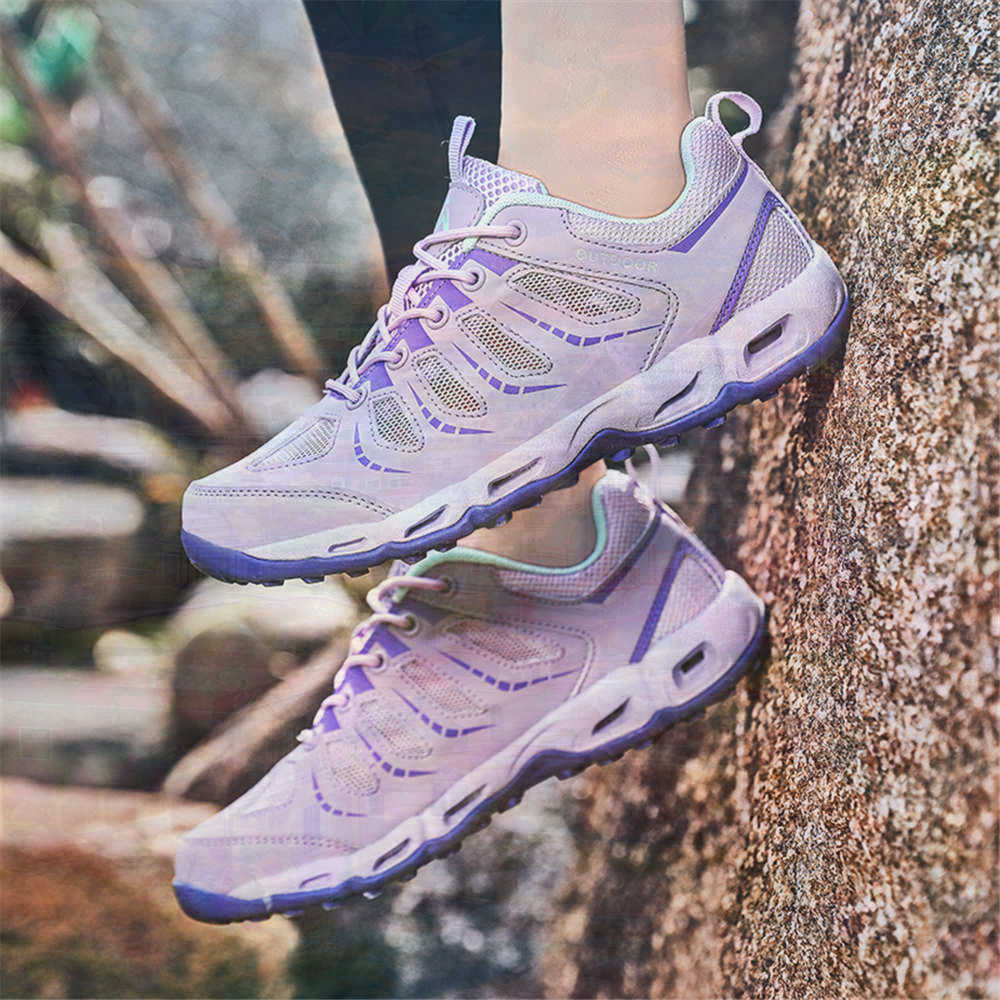 Sumer Round Tip Silver Sneaker - Outdoor Lighting Year Round avis et prix